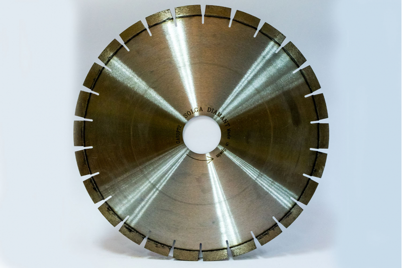 Сегментний алмазний відрізний дискг ("тихий") LASER GRANITE 500.
